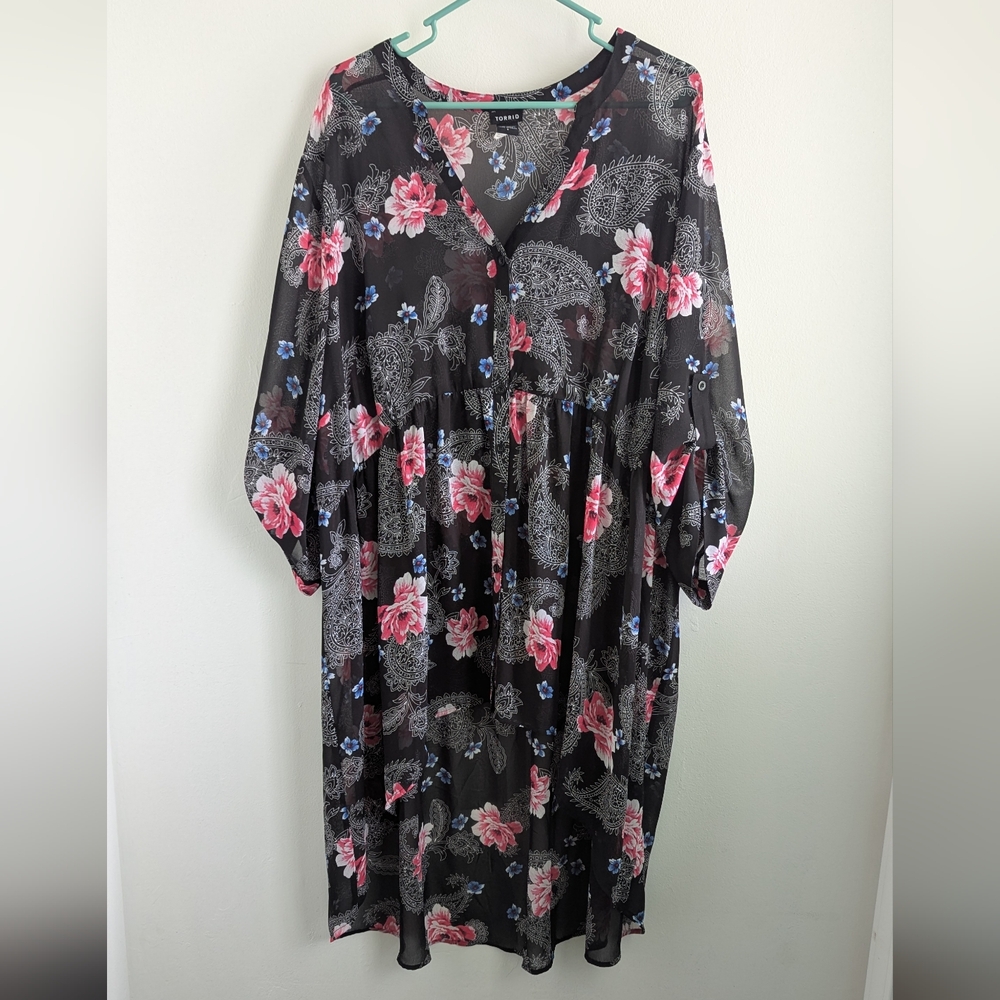 Torrid Sheer High-Low Button Up Tunic, Floral & Paisley Print - 4 / 4X / 4XL